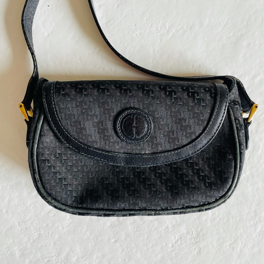 Gucci crossbody bag